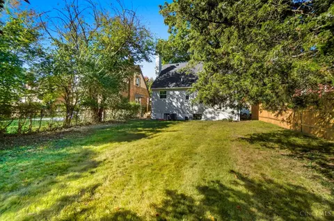 Exterior - 6322 Elbrook Ave, Golf Manor, OH 45237 photo 4 of 4