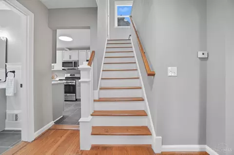 Entry Way - 6322 Elbrook Ave, Golf Manor, OH 45237 photo 1 of 2