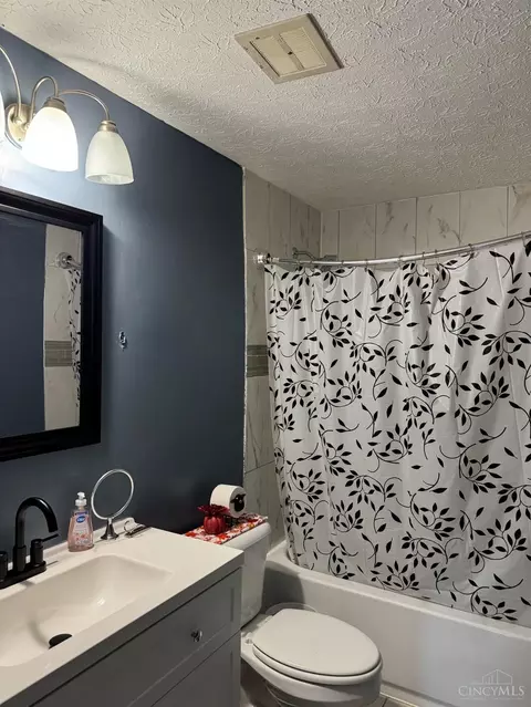 Bath - 1863 Kemper Rd, Forest Park, OH 45240 photo 1 of 4