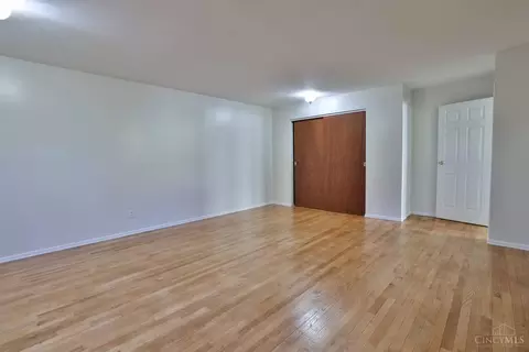 Living - 502 Marion Rd, Woodlawn, OH 45215 photo 6 of 6