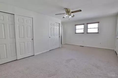 Bedroom - 502 Marion Rd, Woodlawn, OH 45215 photo 2 of 7