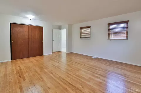 Bedroom - 502 Marion Rd, Woodlawn, OH 45215 photo 4 of 7