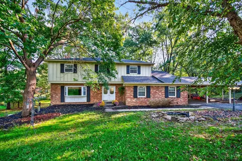 5702 Sherwood Dr, Milford, OH 45150