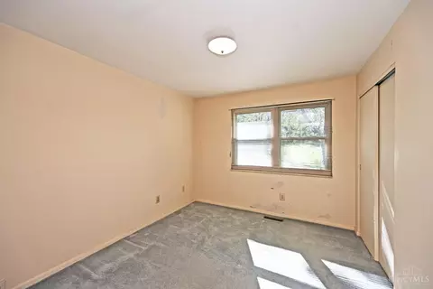 1136 Inner Circle Dr, Forest Park, OH 45240 photo 29