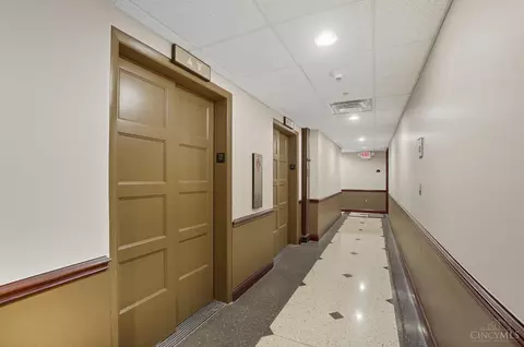 Entry Way - 30 Central Pkwy, Cincinnati, OH 45202 photo 2 of 3