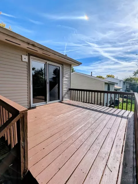 Exterior - 962 Harrogate Ct, Forest Park, OH 45240 photo 5 of 5