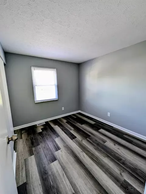 Bedroom - 962 Harrogate Ct, Forest Park, OH 45240 photo 3 of 4