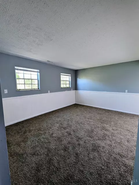 Bedroom - 962 Harrogate Ct, Forest Park, OH 45240 photo 4 of 4