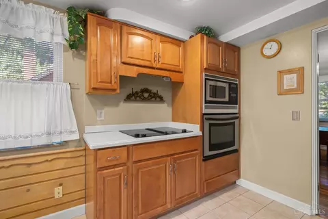 939 Timber Trl, Cincinnati, OH 45224 photo 25