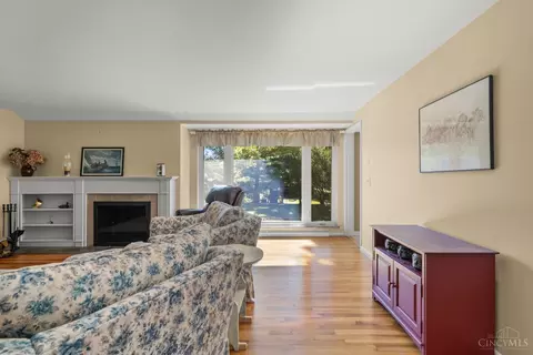 939 Timber Trl, Cincinnati, OH 45224 photo 9