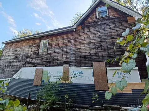 Exterior - 4520 Eastern Ave, Cincinnati, OH 45226 photo 3 of 11