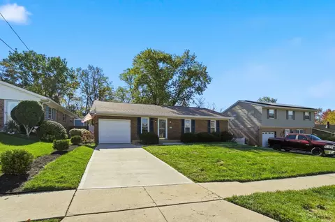 2927 Windon Dr, Colerain Twp, OH 45251