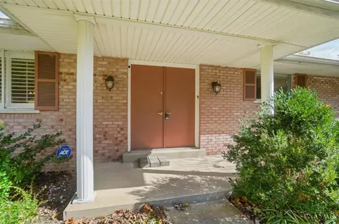 Exterior - 1629 Miles Rd, Cincinnati, OH 45231 photo 5 of 11