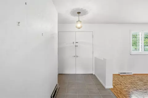 Entry Way - 1629 Miles Rd, Cincinnati, OH 45231 photo 1 of 1