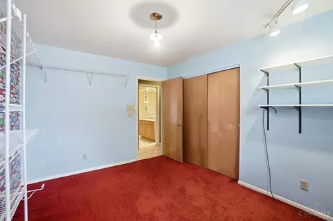 Bedroom - 1629 Miles Rd, Cincinnati, OH 45231 photo 6 of 6