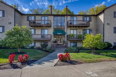 2047 Woodtrail Dr, Fairfield, OH 45014