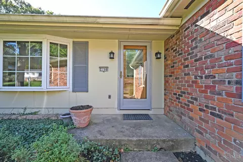2708 Caledon Ln, Cincinnati, OH 45244 photo 5