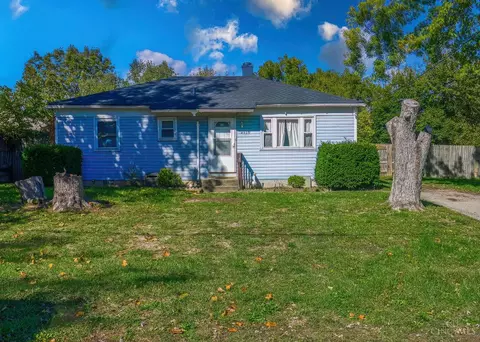 2116 Spencer Ln, Middletown, OH 45042