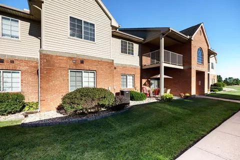 Other - 1593 Eden Park Dr, Hamilton, OH 45013 photo 2 of 9