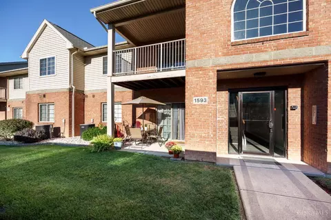 Exterior - 1593 Eden Park Dr, Hamilton, OH 45013 photo 3 of 8