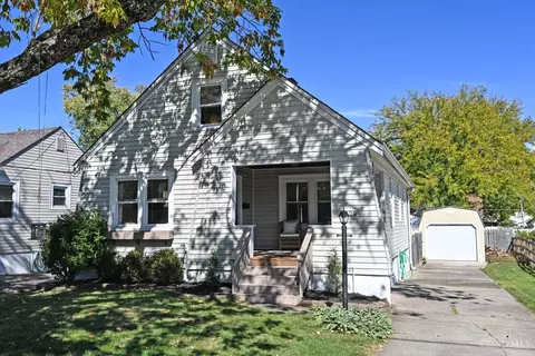 4028 Oleary Ave, Deer Park, OH 45236