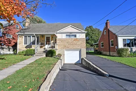 3644 Summerdale Ln, Cincinnati, OH 45248