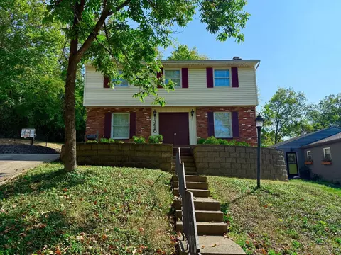 3920 Pocahontas Ave, Mariemont, OH 45227