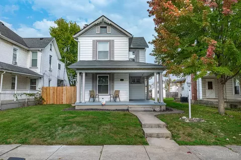 209 Pease Ave, West Carrollton, OH 45449
