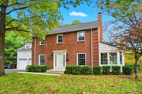 3105 Hampton Pl, Middletown, OH 45042