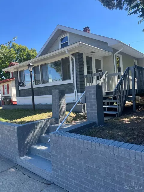 1327 Campbell Ave, Hamilton, OH 45011