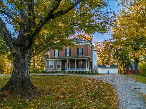 700 High St, Hillsboro, OH 45133