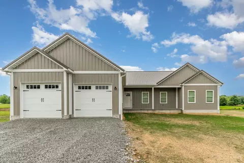 151 Sitting Bull Dr, Sardinia, OH 45171