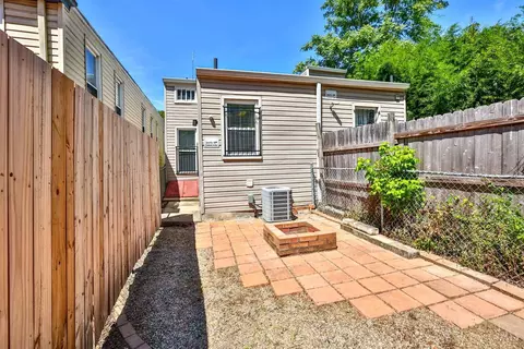 Exterior - 2116 Loth St, Cincinnati, OH 45202 photo 8 of 8