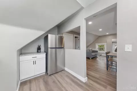 321 Helen St, Cincinnati, OH 45219 photo 27