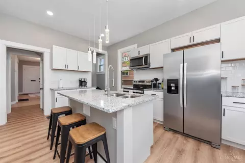 321 Helen St, Cincinnati, OH 45219 photo 20