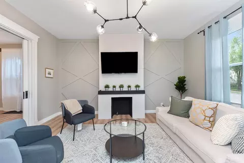 321 Helen St, Cincinnati, OH 45219 photo 3