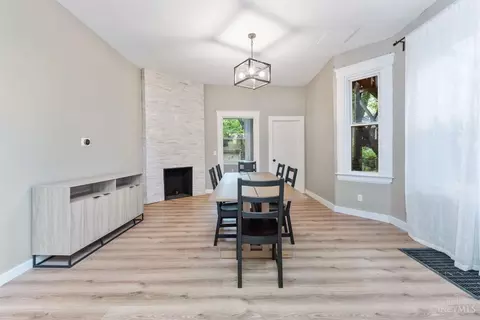 321 Helen St, Cincinnati, OH 45219 photo 5