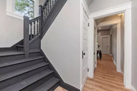 321 Helen St, Cincinnati, OH 45219 photo 9