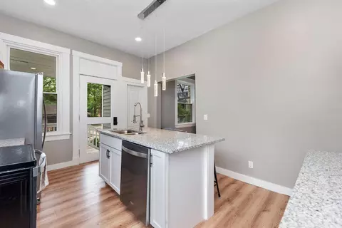 321 Helen St, Cincinnati, OH 45219 photo 21