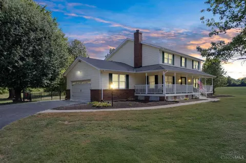 3138 Parkside Dr, Batavia, OH 45103