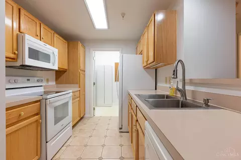 3170 Stroop Rd, Dayton, OH 45440 photo 12