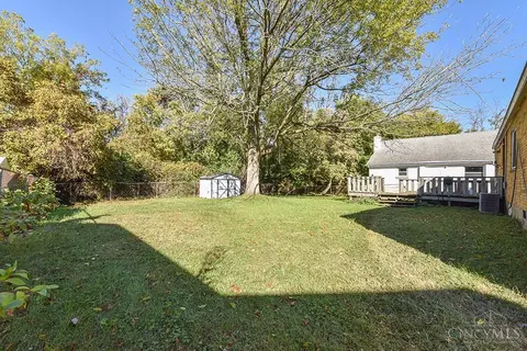 Exterior - 11167 Labelle Ave, Blue Ash, OH 45242 photo 5 of 6