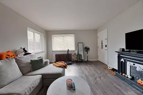 Living - 636 Maple Dr, Reading, OH 45215 photo 1 of 2