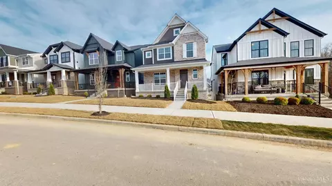 5677 Ohio Trl, Green Twp, OH 45248