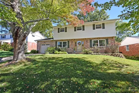 Exterior - 1596 Pinebluff Ln, Cincinnati, OH 45255 photo 7 of 9