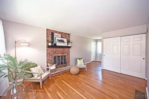 Living - 1596 Pinebluff Ln, Cincinnati, OH 45255 photo 1 of 5