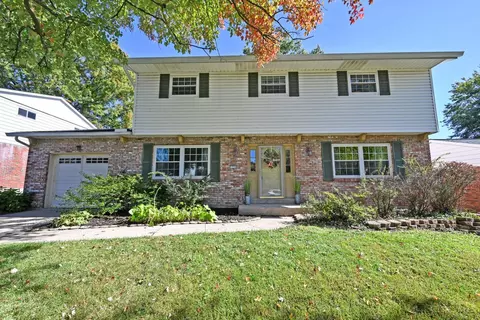 1596 Pinebluff Ln, Cincinnati, OH 45255