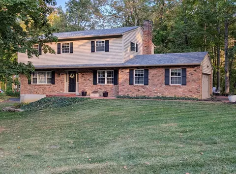 796 Oak Canyon Dr, Loveland, OH 45140