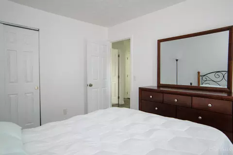 1373 Forester Dr, Cincinnati, OH 45240 photo 20