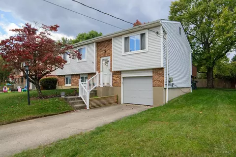 1373 Forester Dr, Cincinnati, OH 45240 photo 2